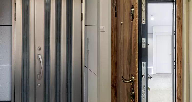 Burglar Proof Front Door Repair in Warrington, FL