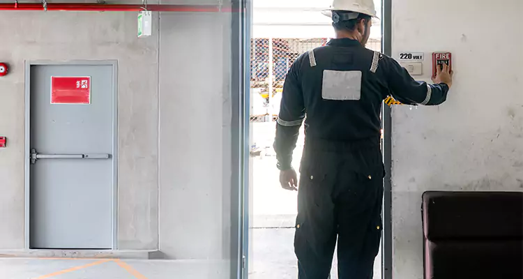 Emergency Fire Exit Door Repair in Warrington, FL