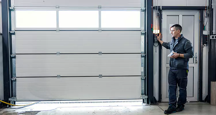 Modern Overhead Door Repair in Warrington, FL