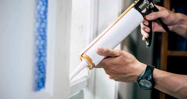 Windows Leaking Air Repair in Warrington, FL