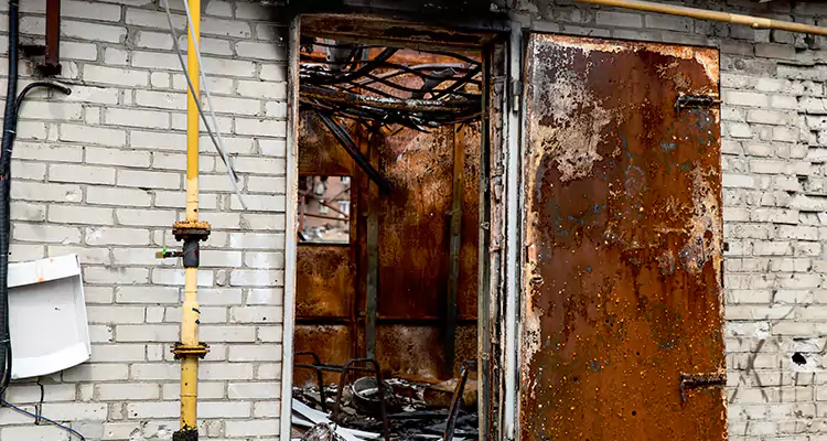 Metal Door Rust Repair in Warrington, FL