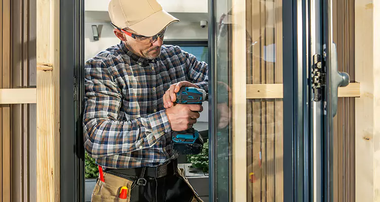 Top-Rated Patio Door Handle and Lock Repair Service for Homeowners in Warrington, FL