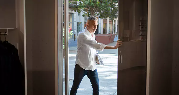 Track Cleaning and Repair for Stuck Doors in Warrington, FL