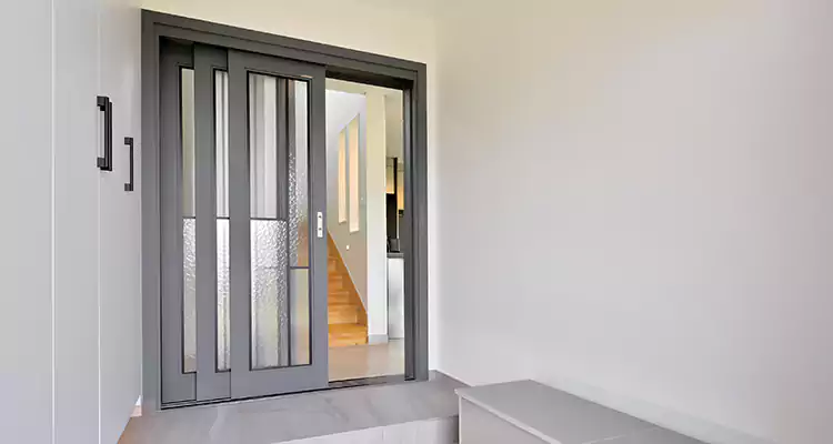 Affordable Sliding Glass Door Repair That Works in Warrington, FL