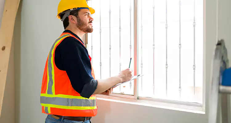 Triple Pane Windows Repair in Warrington, FL